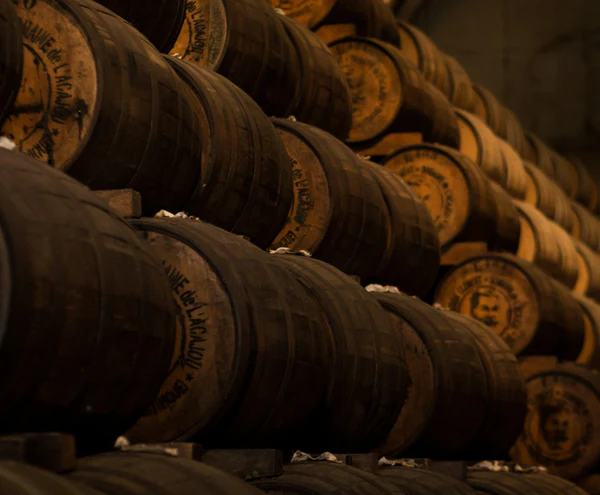 Do Half Bottles Age Faster?