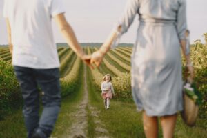 Separates Families